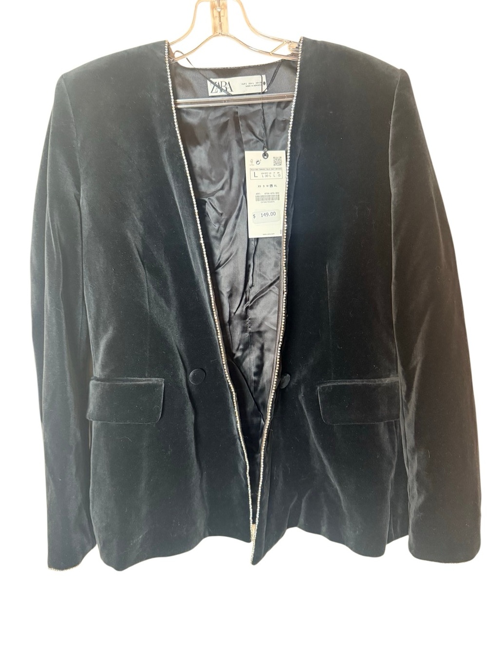 NWT Zara Black Velvet Blazer with Silver rhinestone Piping size Large - Picture 2 of 9